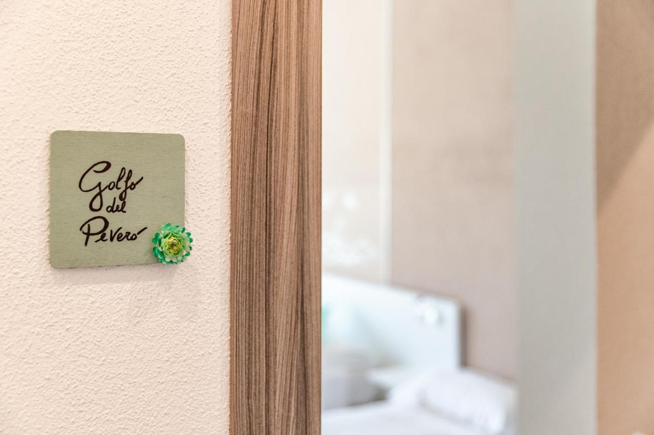 La Smeralda - Boutique Rooms And Breakfast กอลโฟอารันชี ภายนอก รูปภาพ